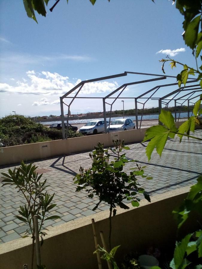 Apartman Edi Нин Экстерьер фото