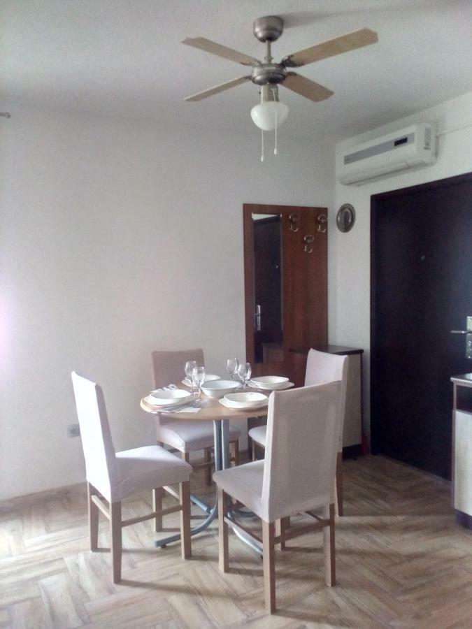Apartman Edi Нин Экстерьер фото